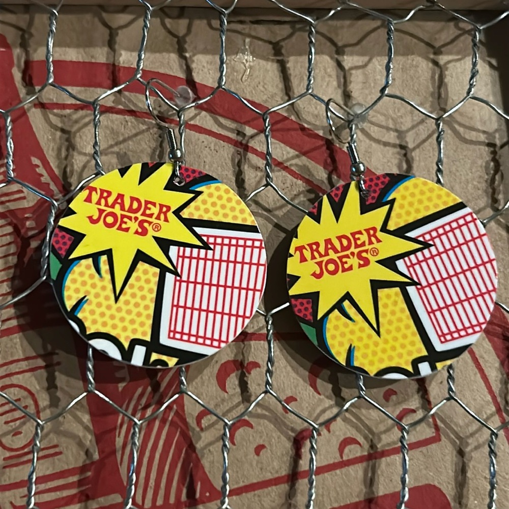 Trader Joe’s earrings pop art recycled gift card